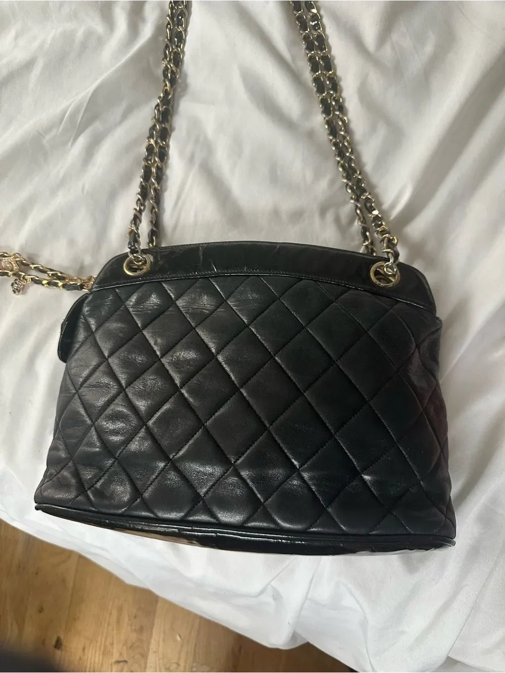 CHANEL Black Quilted Shoulder Bag